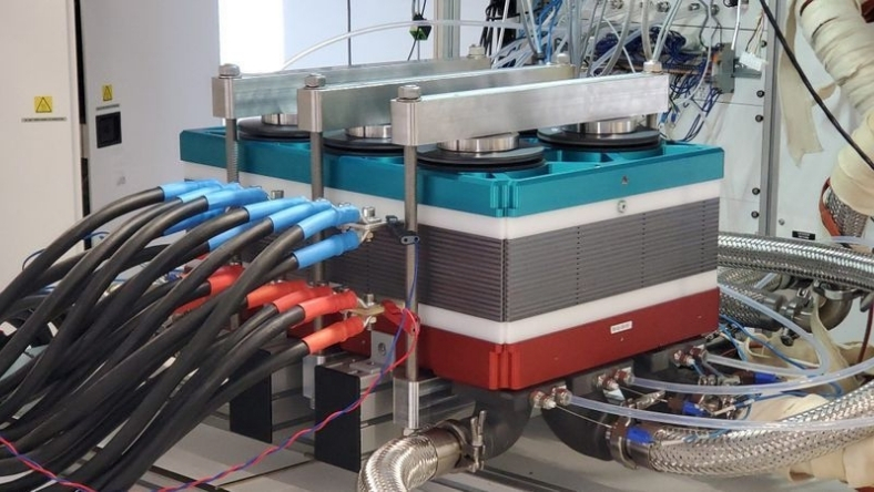 Fraunhofer's One Stack That Does It All